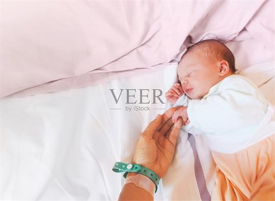 1574843380423421.jpg 產(chǎn)后修復