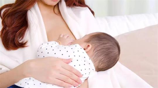 1577090363149251.jpg 母乳喂養(yǎng)